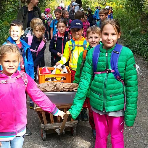 Auf den Weg zurück zur Schule 