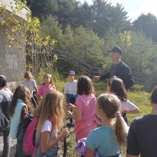 Vor der Wasserfassungsanlage
