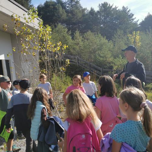 Vor der Wasserfassungsanlage