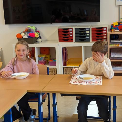 Buchstabensuppe zum Buchstabenfest