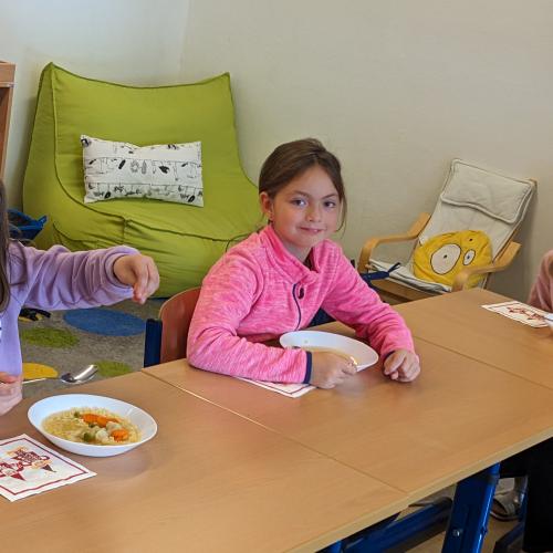 Buchstabensuppe zum Buchstabenfest