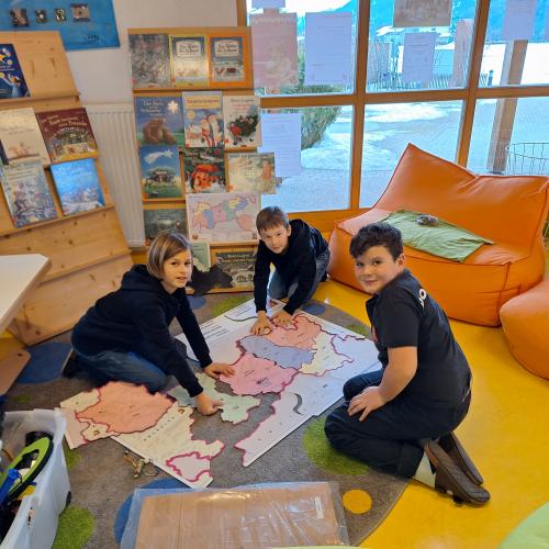 Stationsarbeit Sachunterricht - magnetisches Puzzle zu den Bundesländern Österreichs