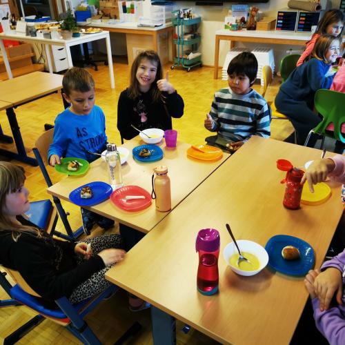 Gesunde Jause - Gemeinsam wird gegessen