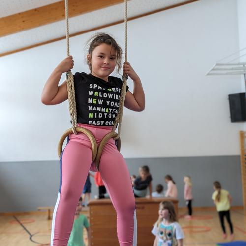 Turnen mit den Ringen