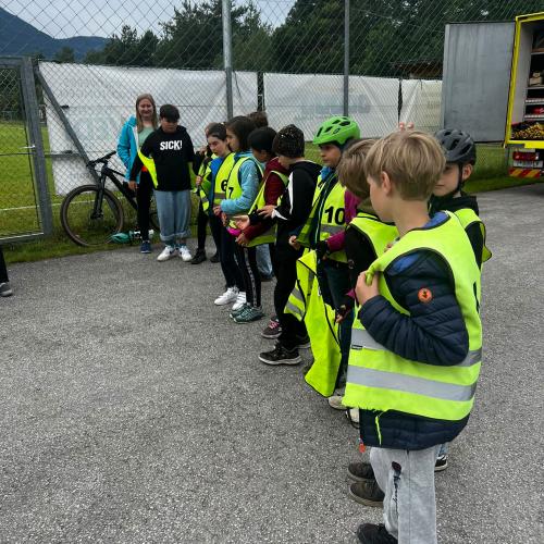 Die Prüfung ist geschafft und nun warten alle auf die Ergebnisse