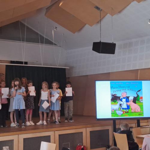 Bilderbuchkino beim Oma + Opa Fest