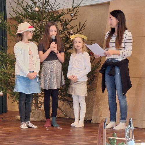 Probe für die Weihnachtsaufführung - 2. Stufe