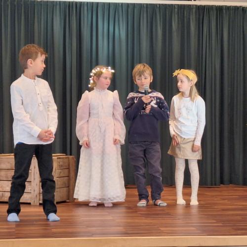 Probe für die Weihnachtsaufführung - 2. Stufe