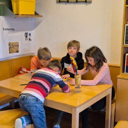 Erarbeitung der Themen in altersgemischten Gruppen 