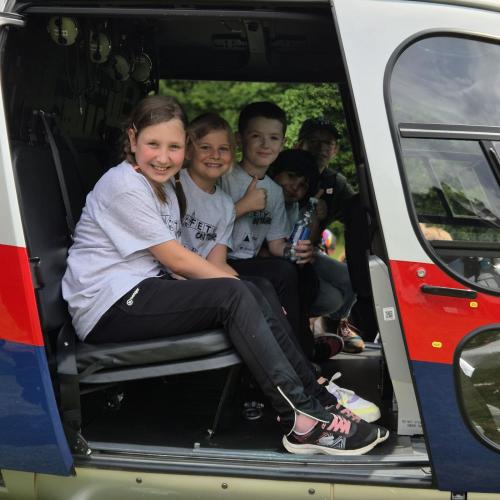 Besichtigung des Polizeihubschraubers 