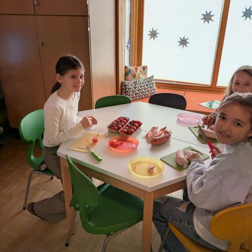 Zubereitung des Nudelsalats 