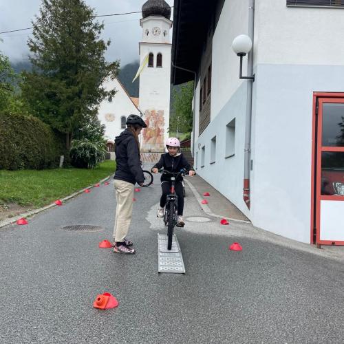 Radtechniktraining Metallrampe 