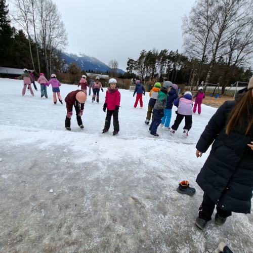 Die 3. und 4. Stufe beim Eislaufen