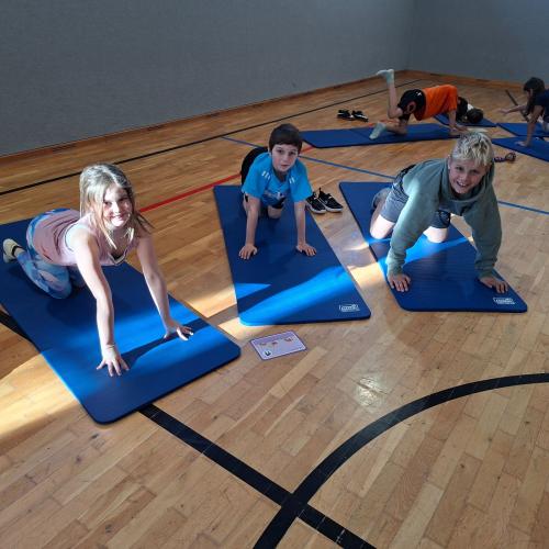 Yoga im Turnunterricht