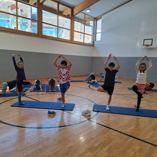 Yoga im Turnunterricht