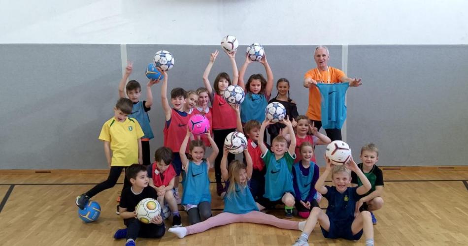 Fußball mit Trainer Franz - Gruppenfoto